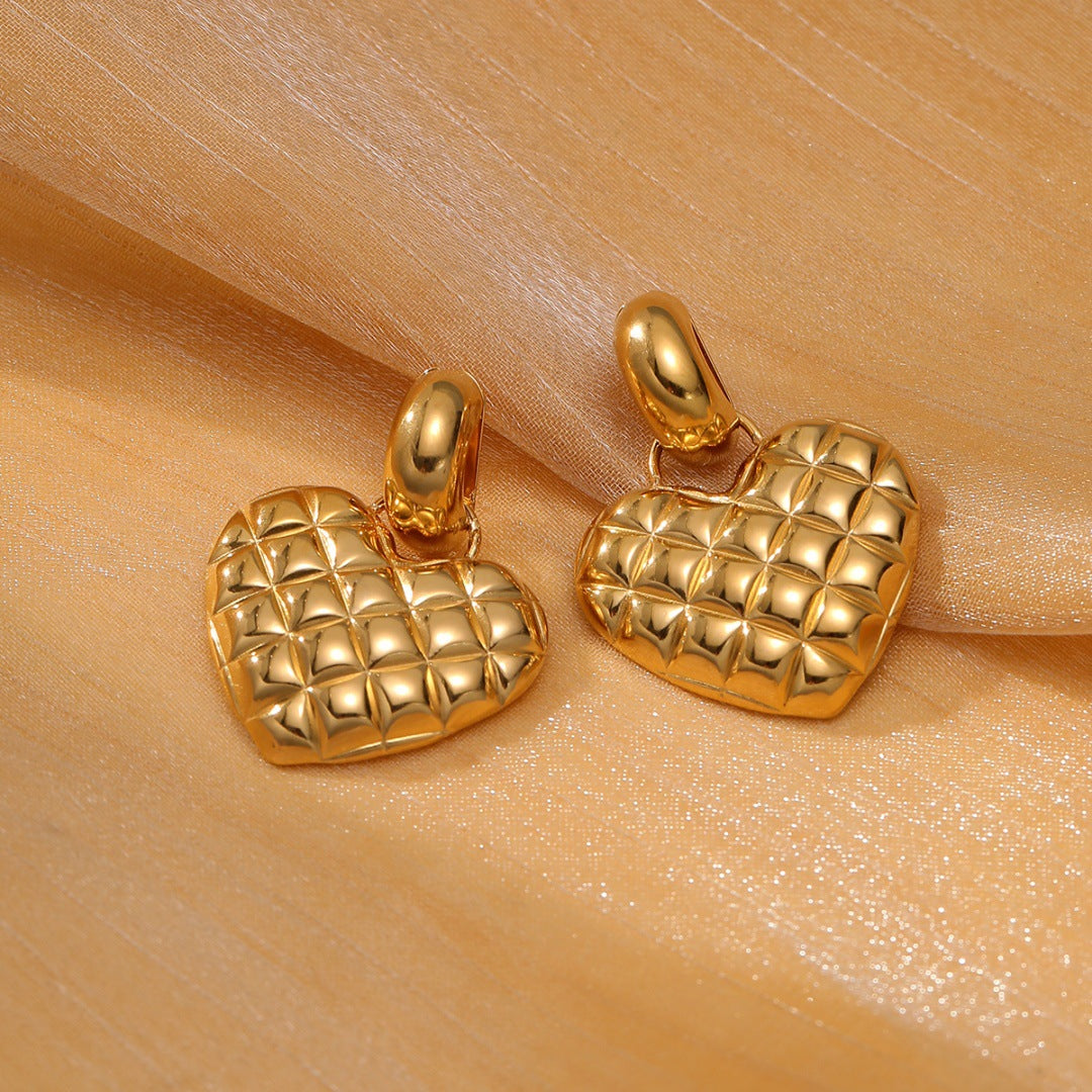 Orecchini a Cuore da Donna in Acciaio Inossidabile Stile Vintage con Placcatura in Oro 18K