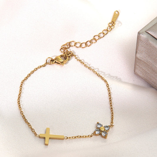 Bracciale da donna in Acciaio Inossidabile Placcato, Elegante, Minimalista, a Croce Floreale con Zirconi Cubici