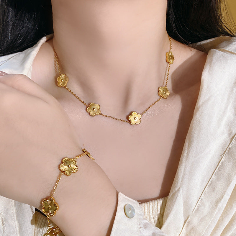 Luxury Gold Plated Laser Floral Titanium Steel Necklace for Unisex