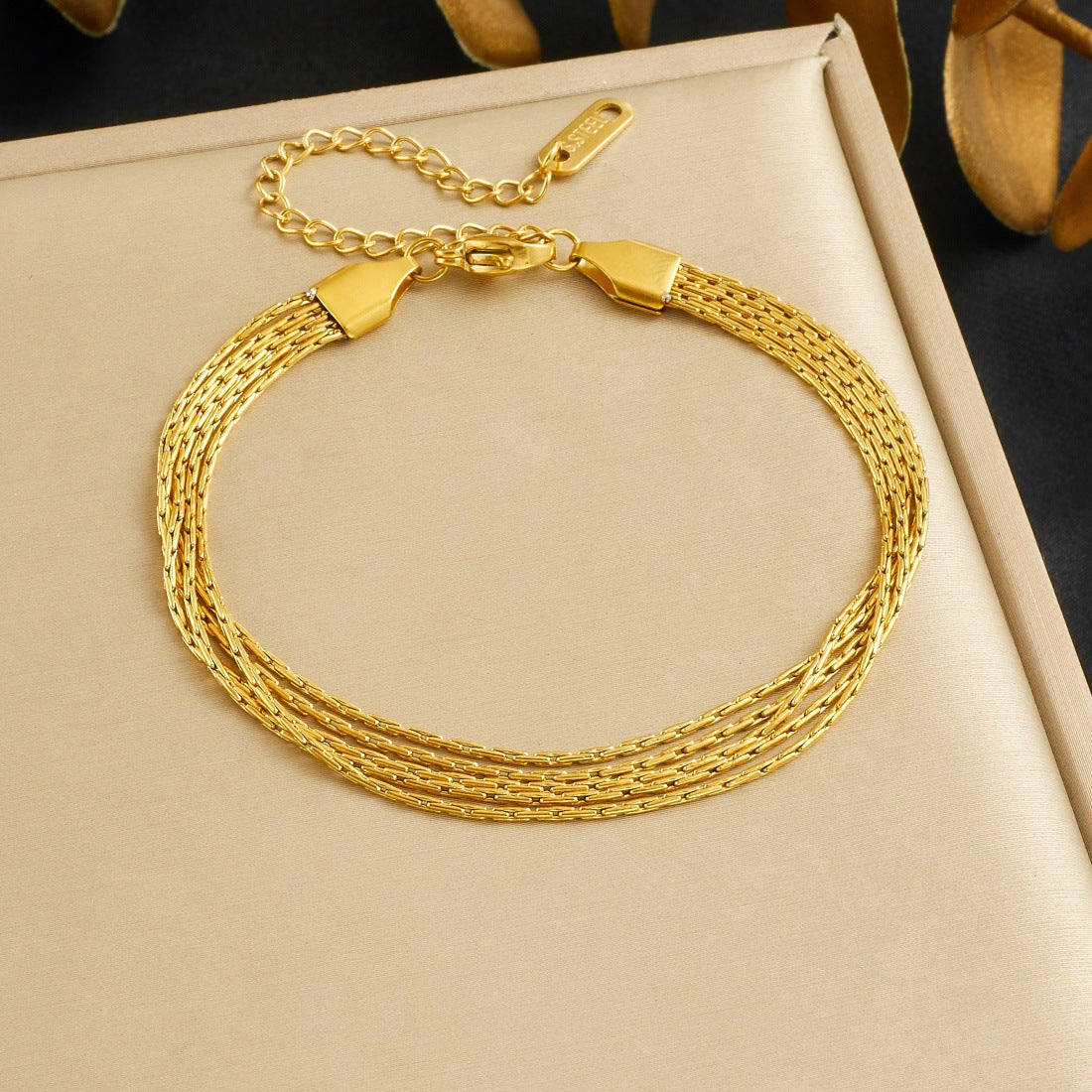 Fashionable Streetwear Gold Plated Hammered Round Stainless Steel Multi-Layer Bracelet for Women