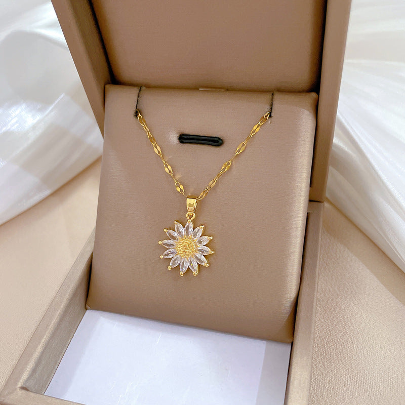 Luxury Sunflower Geometric Pendant Necklace for Women Titanium Steel Clavicle Chain with Zircon Inlay