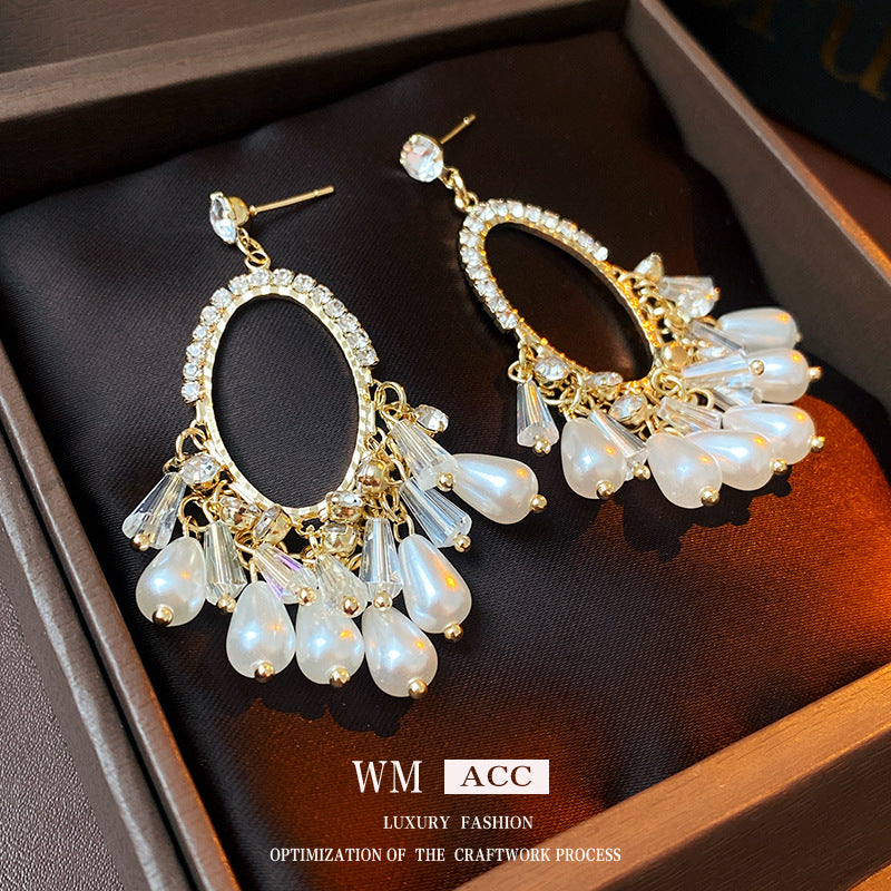 Vintage Elegant Oval Pearl Dangle Earrings with Silver-Plated Brass Hoops and Natural-Inspired Design