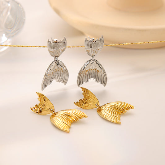 Minimalist Stainless Steel Plated Fish Tail Earrings for Women with Geometric Shape and Elegant Vintage-Inspired Design
