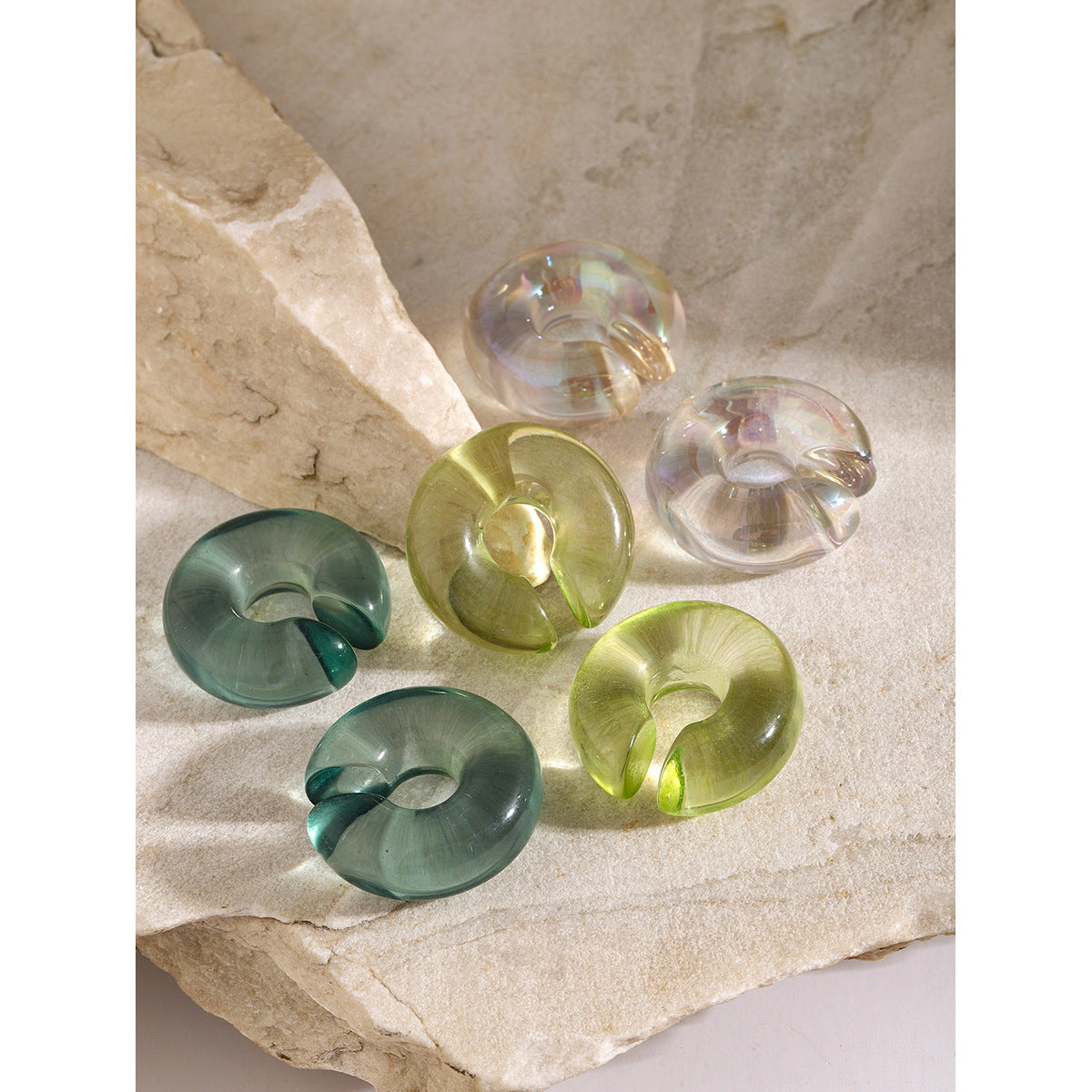 Minimalist Sweet Geometric Drip Oil Resin C-Shape Clip-On Earrings for Women