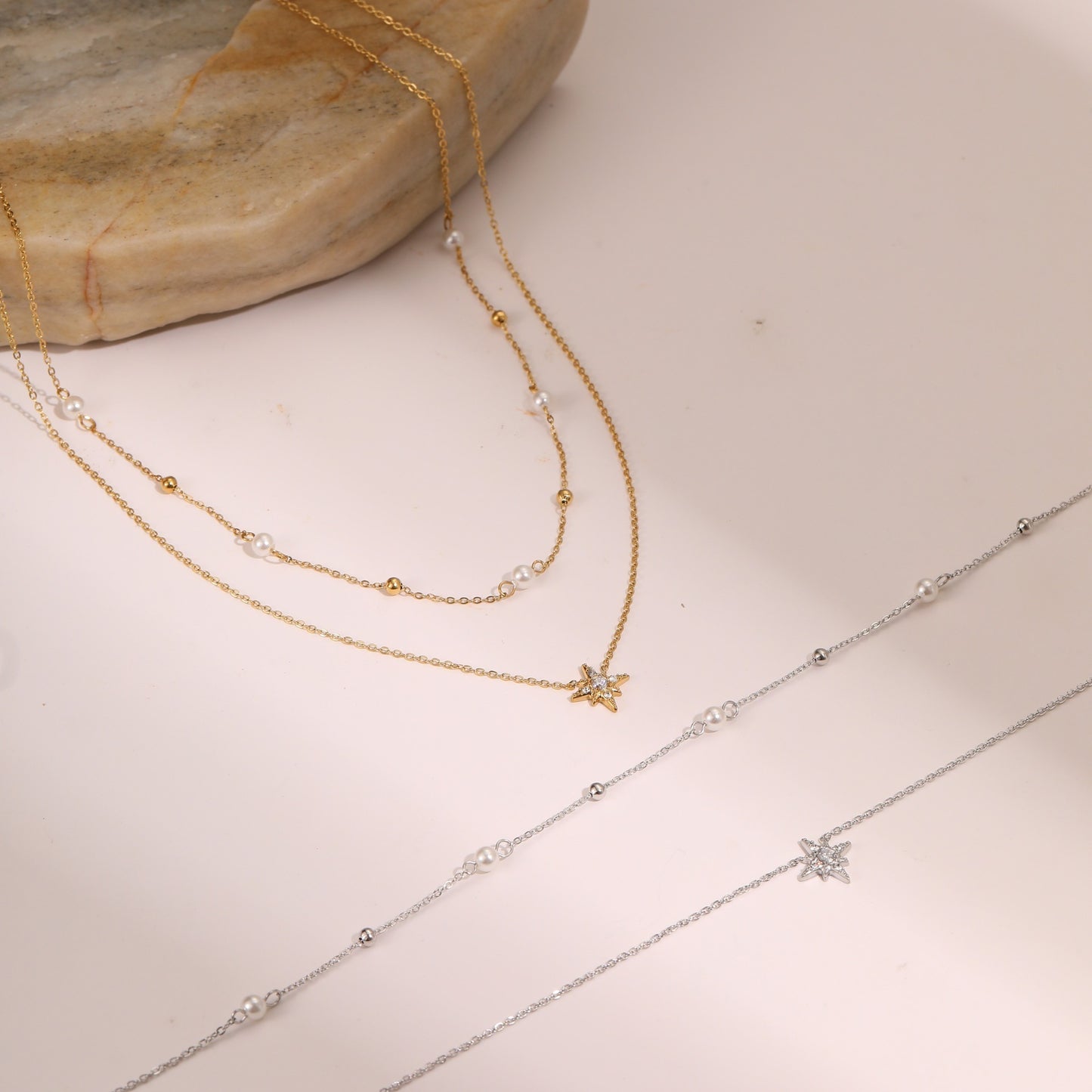 Fashionable Geometric Double-Layer Six-Pointed Star Pendant Necklace in Stainless Steel with Rhinestone Inlay and 18K Gold Plating for Women