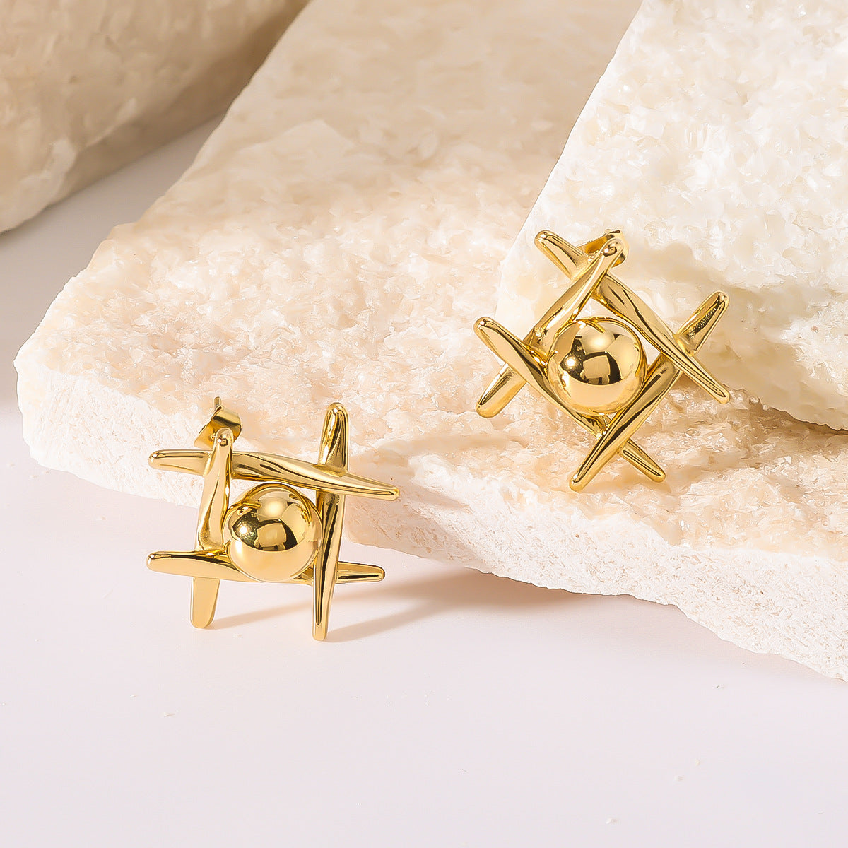Orecchini Ipoallergenici Minimalisti Geometrici in Acciaio Inossidabile con Placcatura Sottovuoto in Oro 18K da Donna