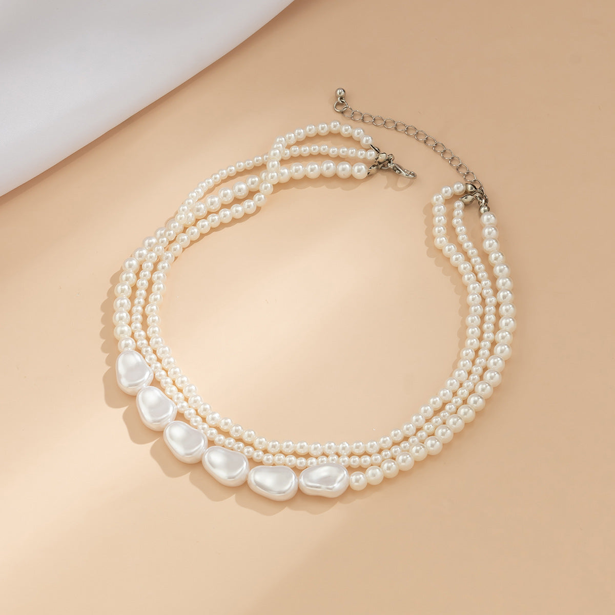 Vintage Geometric Round Resin Bead Ball Chain Necklace for Women