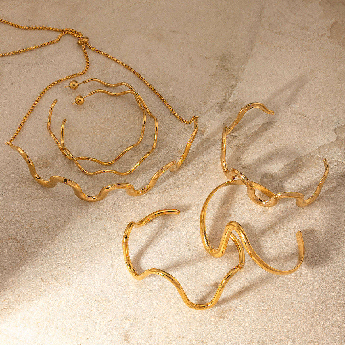 Minimalist 18K Gold Plated Stainless Steel Wave Pulley Chain Necklace for Women