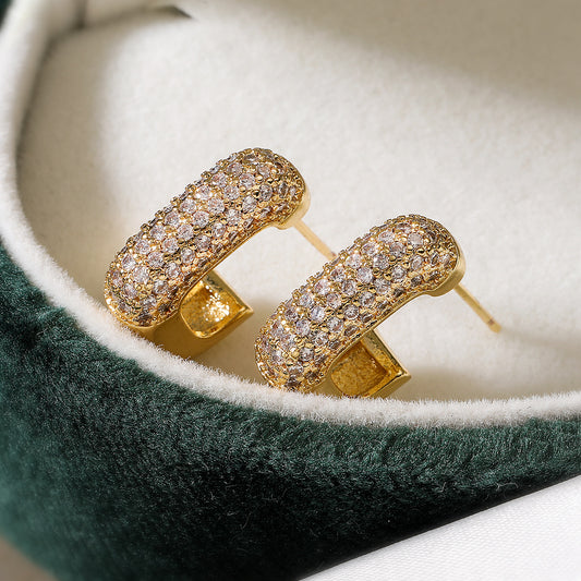 Orecchini a perno geometrici da donna in ottone con placcatura in vero oro e zirconi micropavé, design minimalista e alla moda