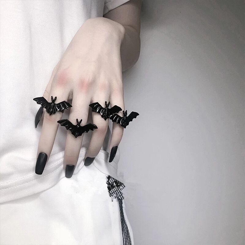 Anillo de murciélago abierto estilo gótico de aleación con acabado galvanizado para hombres y mujeres, joyería de Halloween