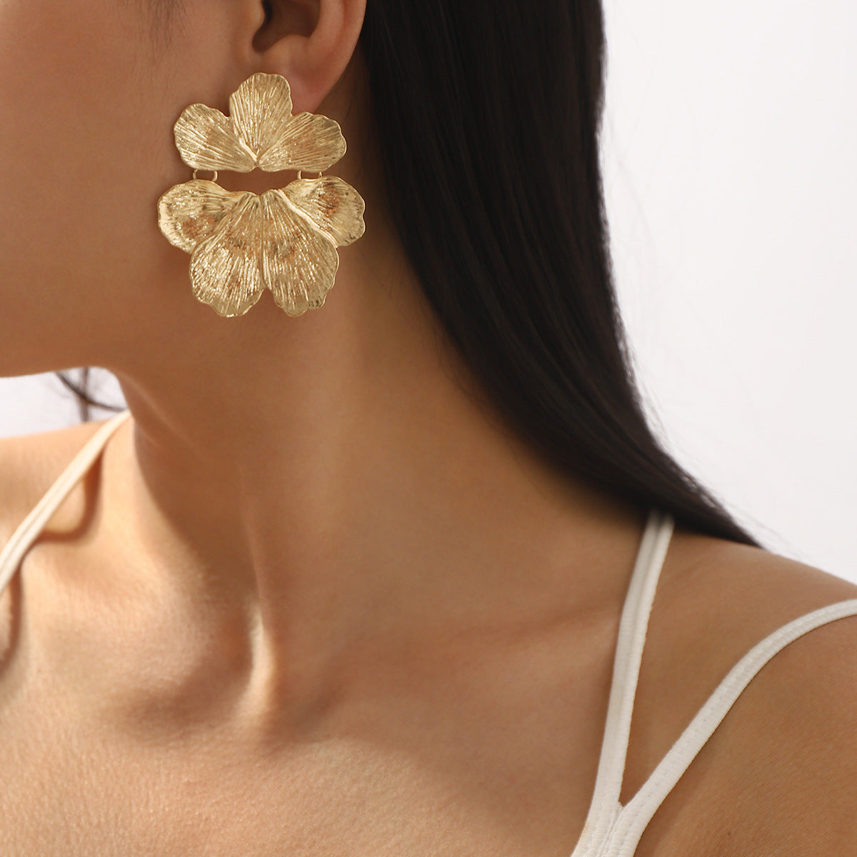 Orecchini da donna eleganti con motivo floreale e geometrico, in lega placcata, alla moda, da ufficio