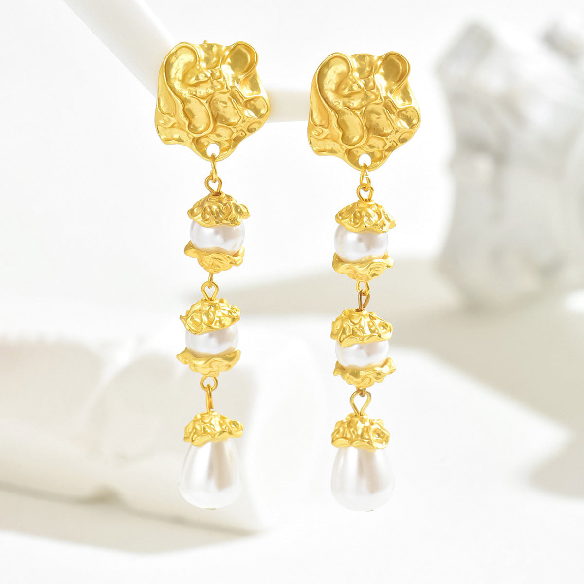 Pendientes de Cobre Geométricos de Estilo Real Vintage con Incrustaciones de Perlas para Mujer