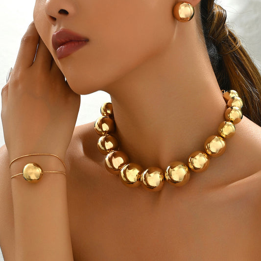 Set di gioielli da donna con collana, orecchini e bracciale geometrici minimalisti in lega con sfera rotonda, placcati in modo galvanico