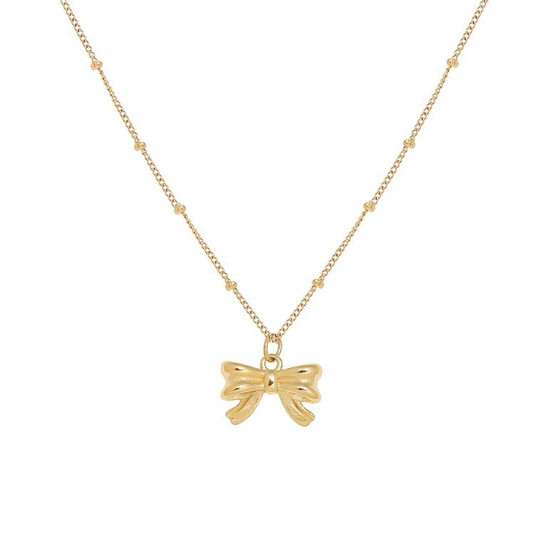 Collana minimalista con ciondolo a farfalla per donna in acciaio al titanio con finitura placcata, catena delicata per clavicola