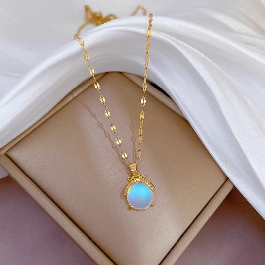 Original Design Firefly Pendant Necklace for Women in Titanium Steel with 18K Gold Plating and Irregular Shape