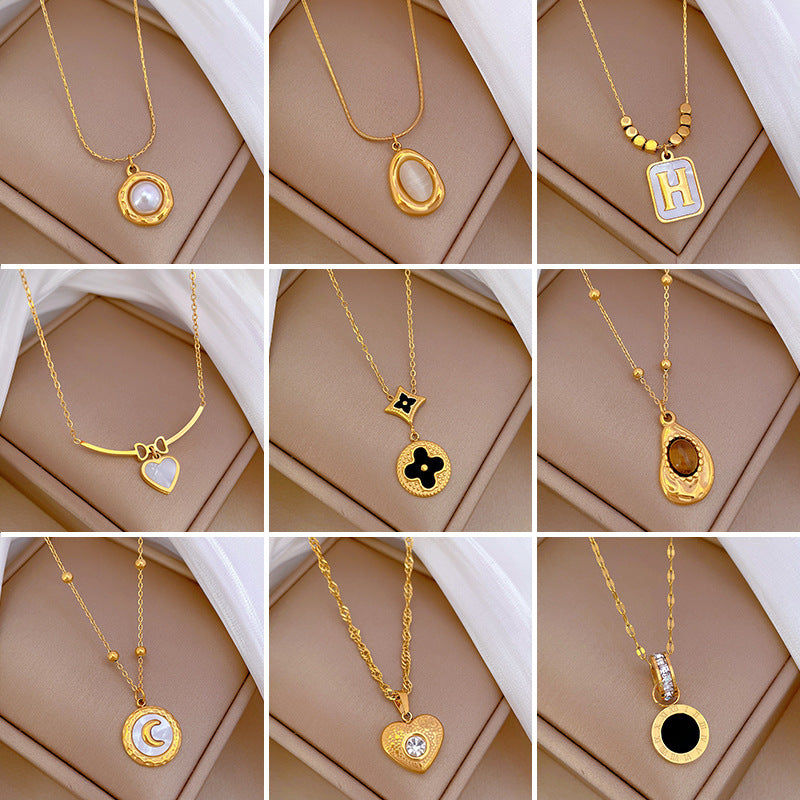 Collana con pendente geometrico minimalista in titanio e acciaio placcato unisex