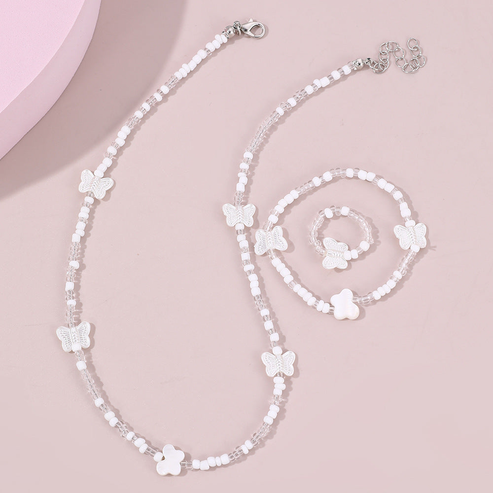 Cute Butterfly Pendant Necklace Set with Glass Beads for Kids, Handmade Round Bead Chain, Minimalist Summer Jewelry for Girls Aged 3-10