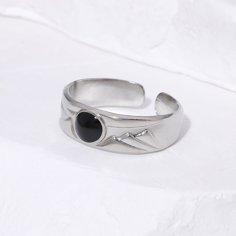 Minimalist Geometric Titanium Steel Ring with Enamel Finish and Gold Plating for Unisex Wear