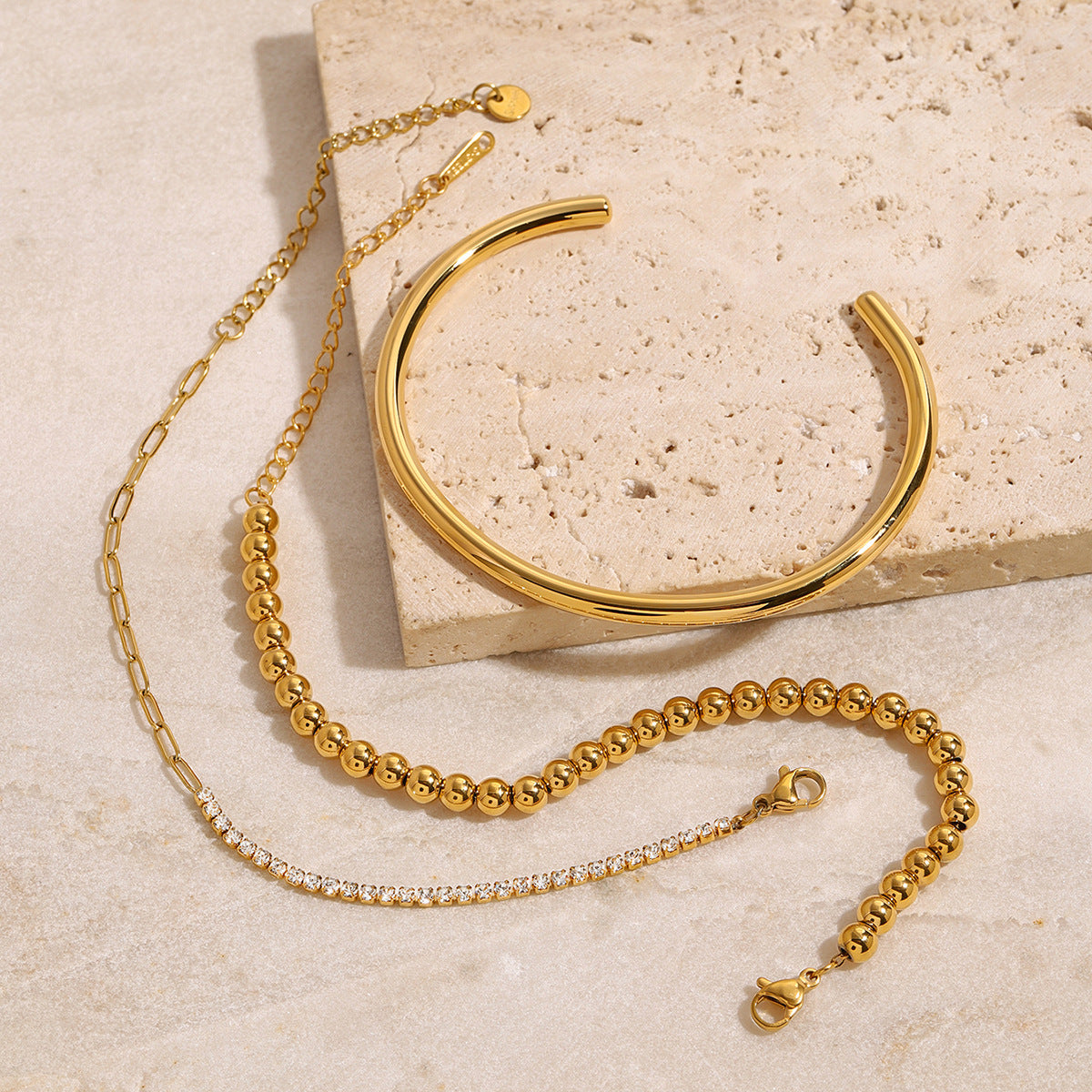 Bracciale da donna placcato in acciaio al titanio con forme geometriche
