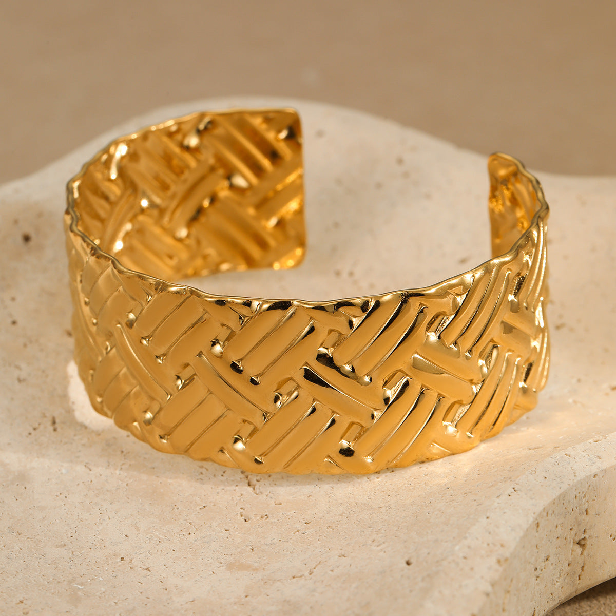 Pulsera de Acero Inoxidable Geométrica Minimalista para Mujer con Baño de Oro de 18K, Diseño de Cuadros, Estilo de Oficina a la Moda