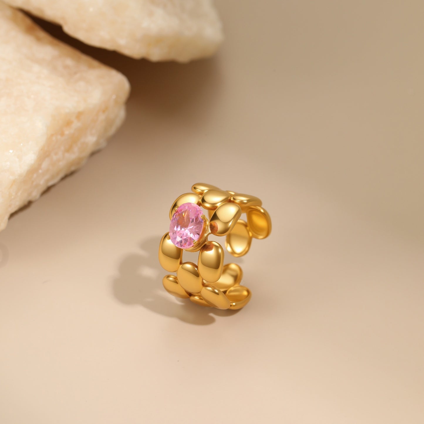 Anello Minimalista Geometrico in Acciaio Inossidabile con Placcatura in Oro 18K e Zirconia Rosa da Donna