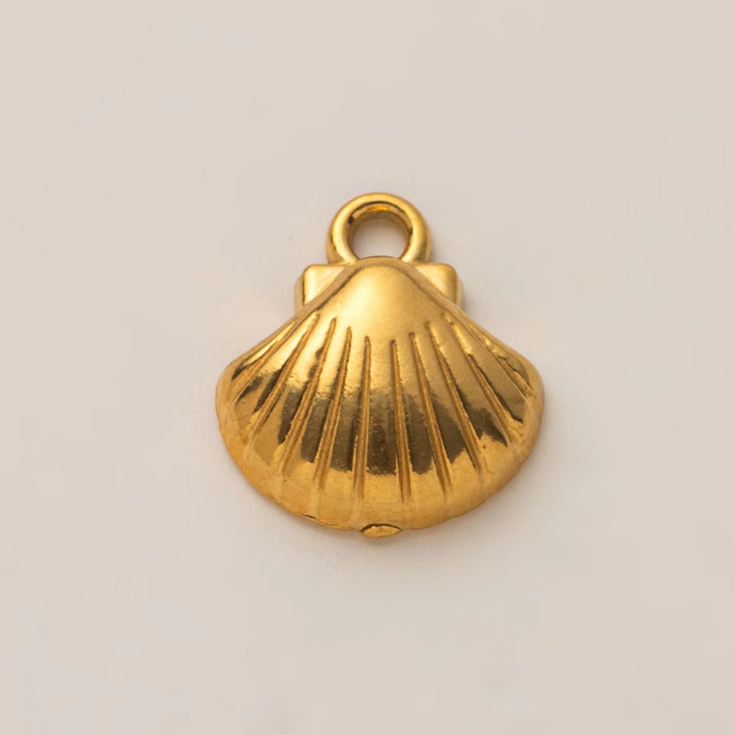 Minimalist 18K Gold Plated Titanium Steel Butterfly Charm Bar with Shell Conch Elements for Women