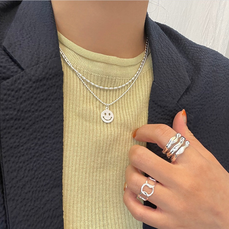 Collar Minimalista con Colgante de Rama de Olivo para Mujer en Plata de Ley 925 con Baño de Oro sobre Cadena de Olivo