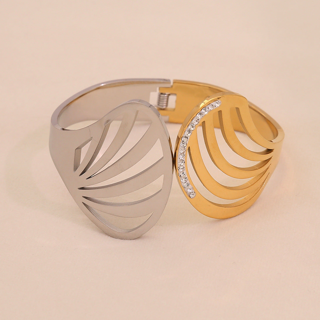 Geometric Hollow Stainless Steel Bracelet with Gold Plating for Women and Men