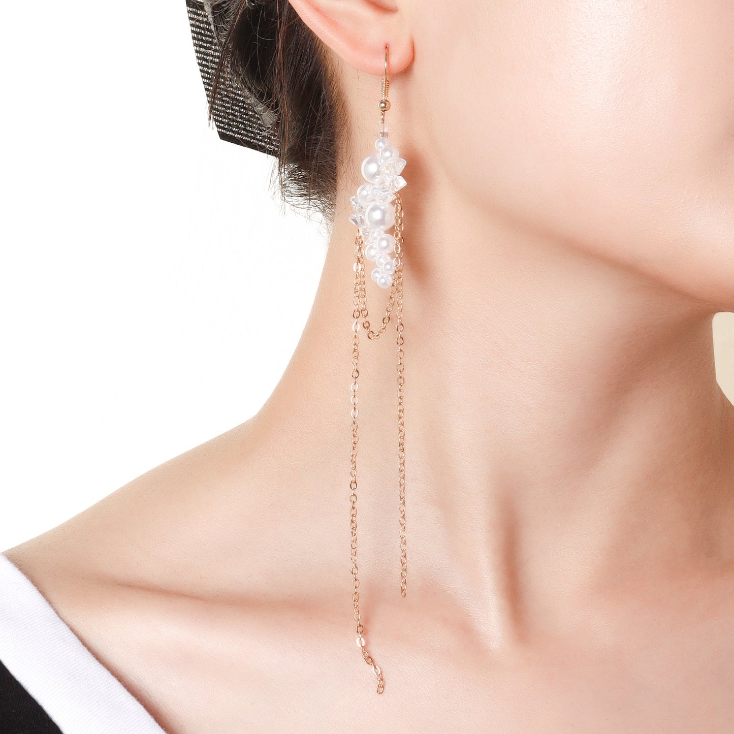 Minimalist Geometric Moon-Shaped Alloy Earrings for Women with Plated Finish and Pearl-Like Tassel Detail