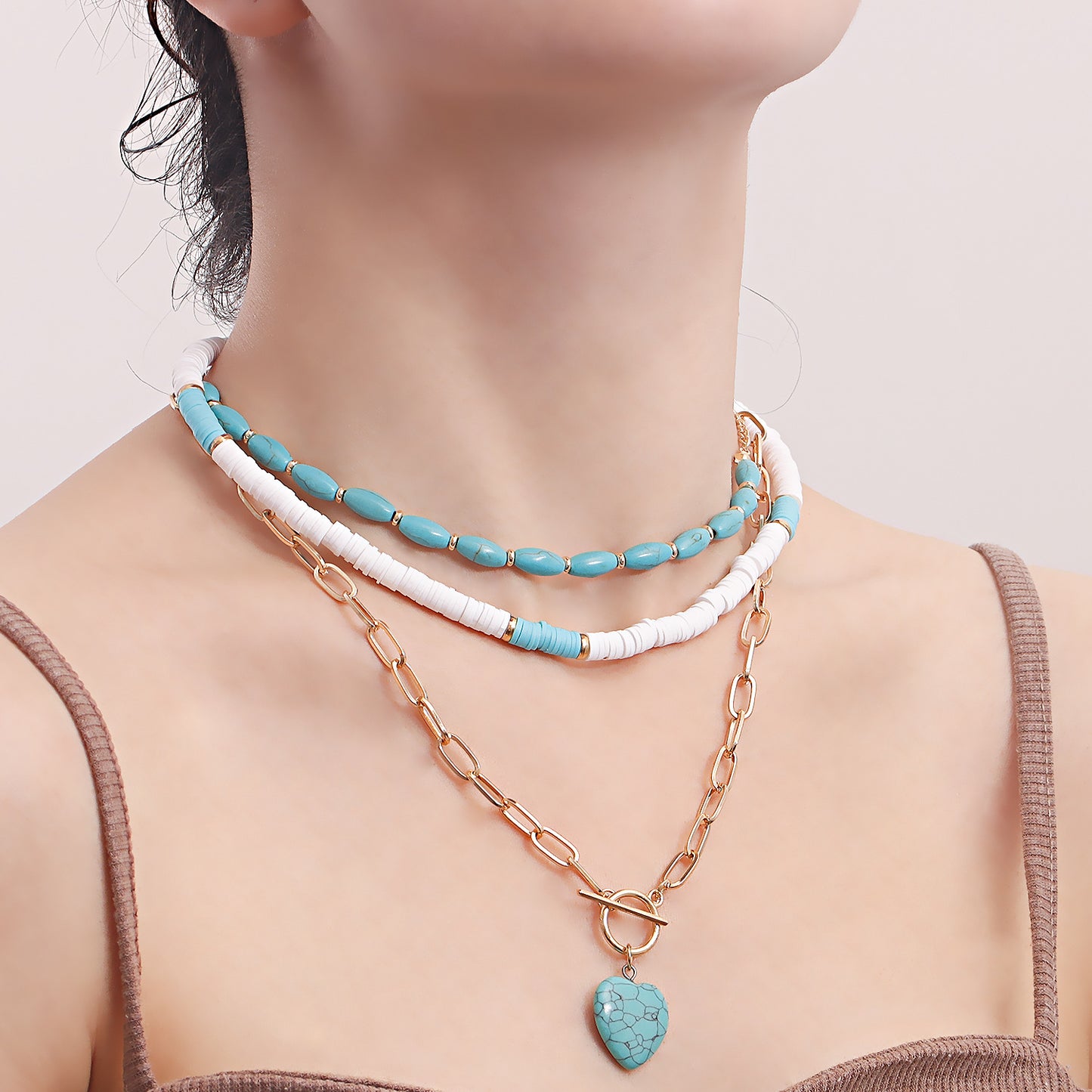 Bohemian Turquoise Heart Pendant Necklace for Women with Alloy Material and Electroplated Finish in Geometric Design