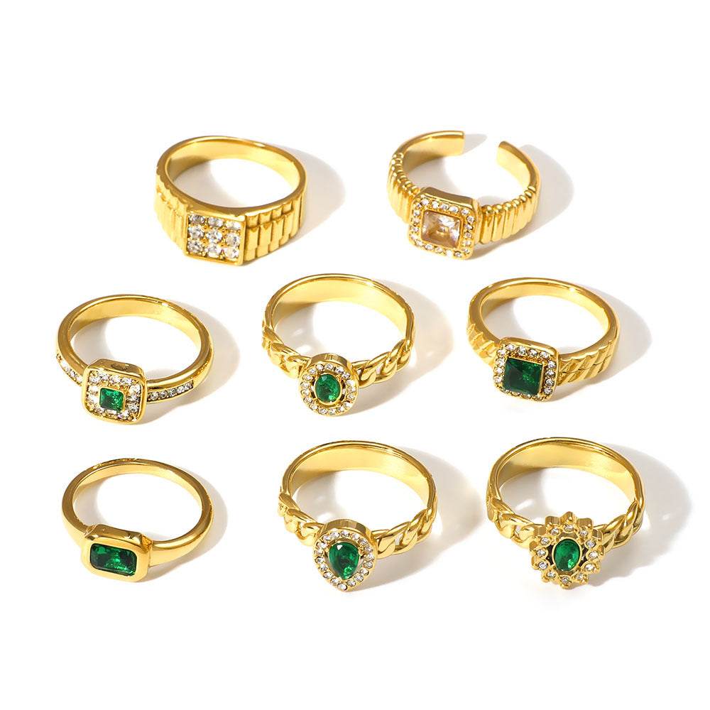 Anello geometrico minimalista da donna in acciaio inossidabile con intarsio di strass e placcatura sottovuoto in oro 18 carati