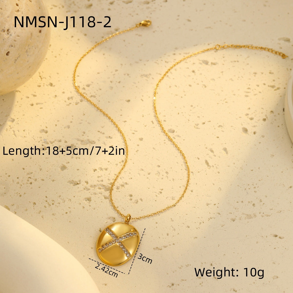 Conjunto de collar y pendientes de acero inoxidable con diseño geométrico y con incrustaciones de pedrería para mujer