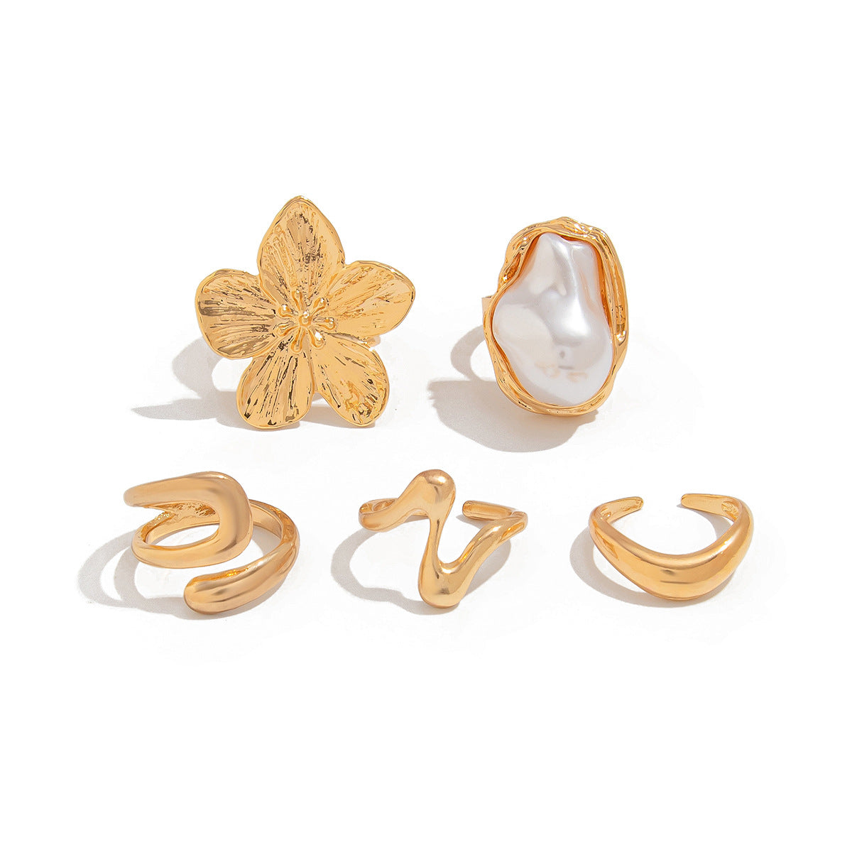 Set di anelli in lega a fiori geometrici minimalisti per donna con dettaglio fiore in smalto e accento a goccia di perla