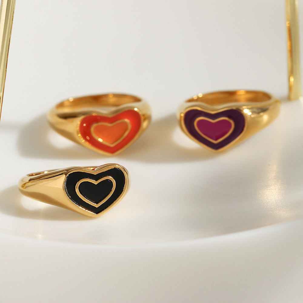 Anillo de acero inoxidable con forma de corazón a la moda con revestimiento de esmalte para mujer