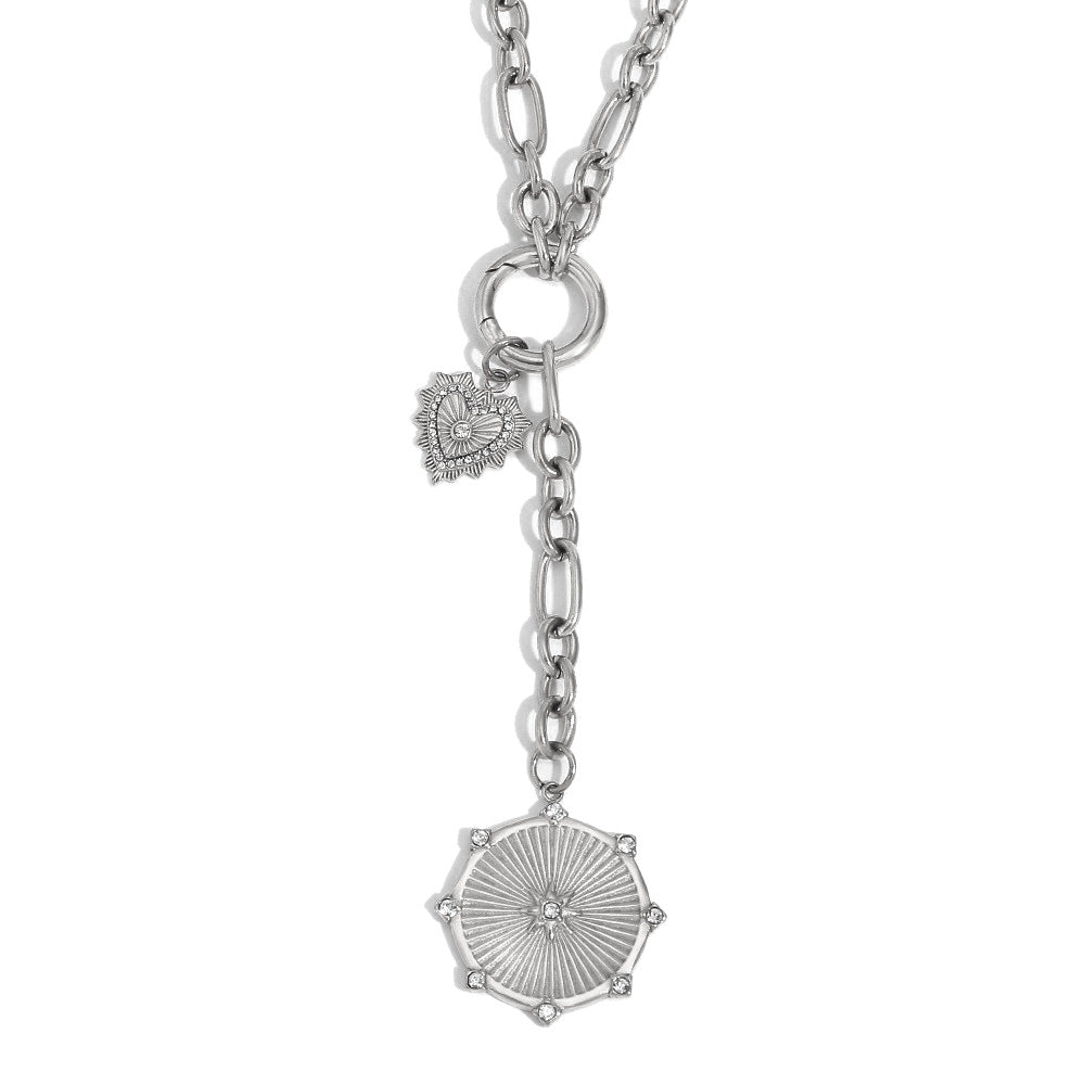 Collana girocollo con ciondolo a cuore in acciaio inossidabile minimalista placcato oro 18 carati e nappe pendenti su catena O-ring