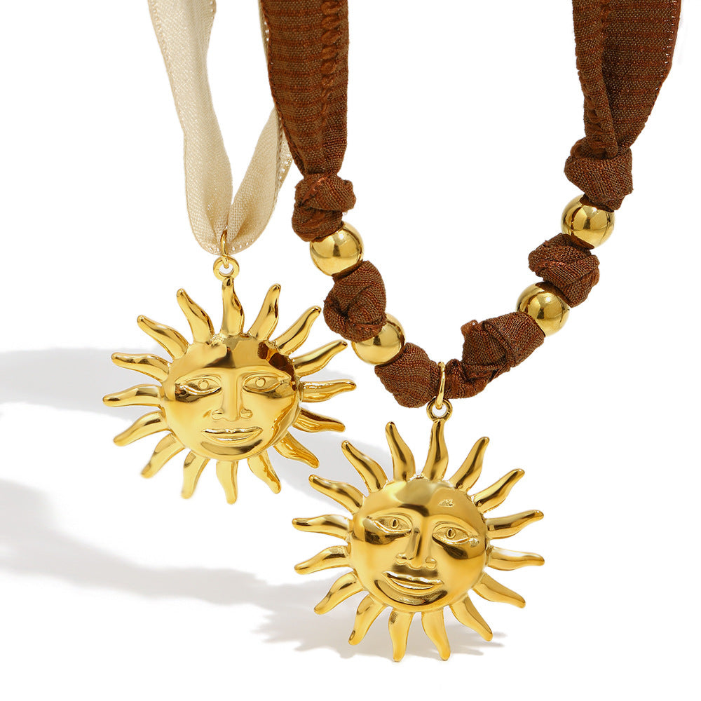 Luxury Geometric Stainless Steel Gold Plated Sun Face Pendant Necklace for Women