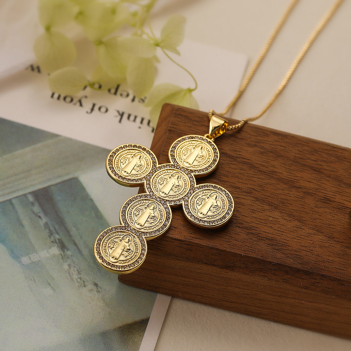 Minimalist Geometric Virgin Mary Pendant Necklace for Women with Copper Base Plated in Real Gold and Micro-Paved Zirconia