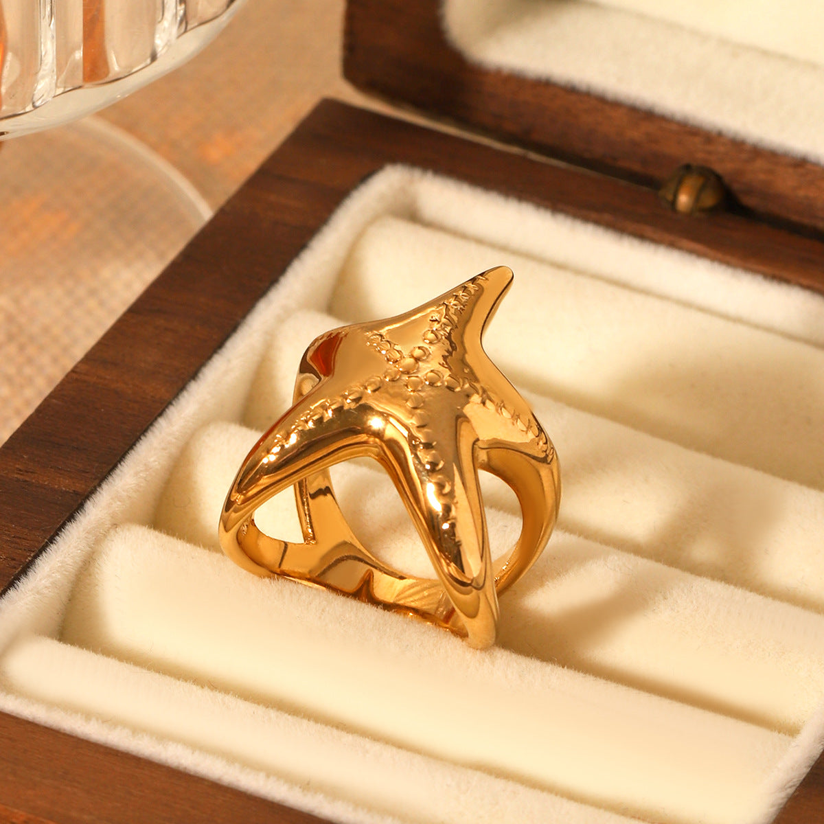 Anello da donna in acciaio inossidabile placcato oro 18 carati con stella marina stile oceano, gioielli geometrici con fusione animale