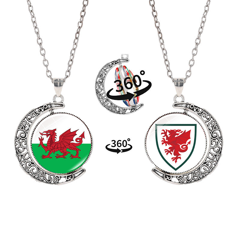 Collana a pendente a mezzaluna geometrica sportiva in lega con finitura galvanizzata per abbigliamento casual unisex