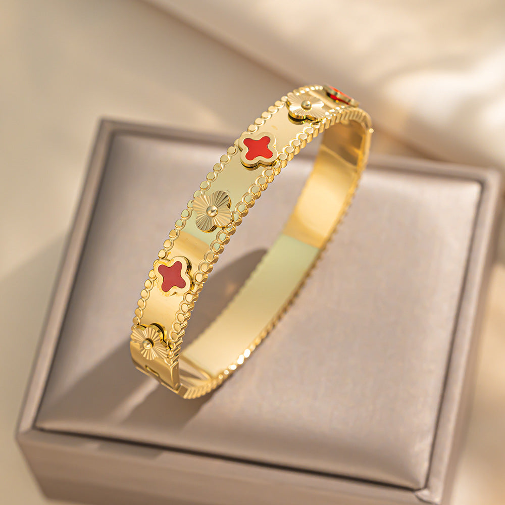 Bracciale da donna in acciaio al titanio a forma di quadrifoglio con intarsio in madreperla, stile minimalista