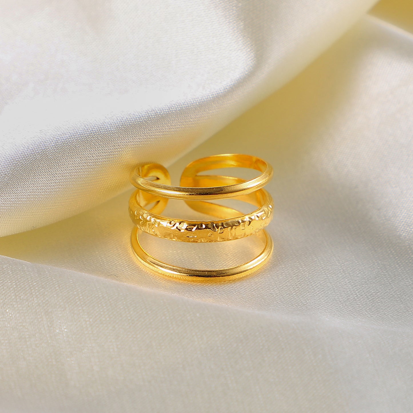 Anillo abierto de tres capas geométrico minimalista, chapado en oro de 18 quilates, de acero inoxidable, para mujer