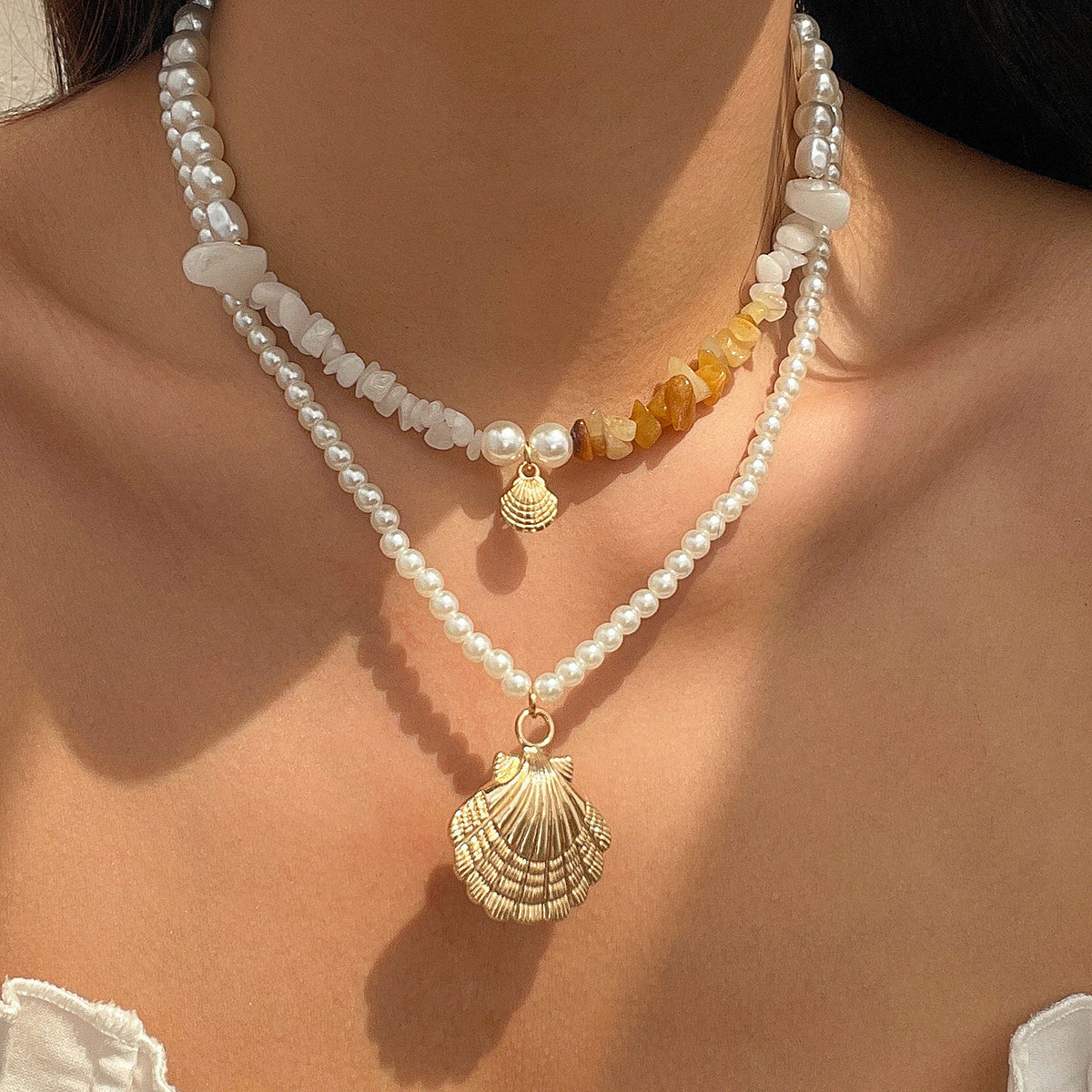Vintage Bohemian Baroque Imitation Pearl Shell Beaded Ball Chain Necklace for Women
