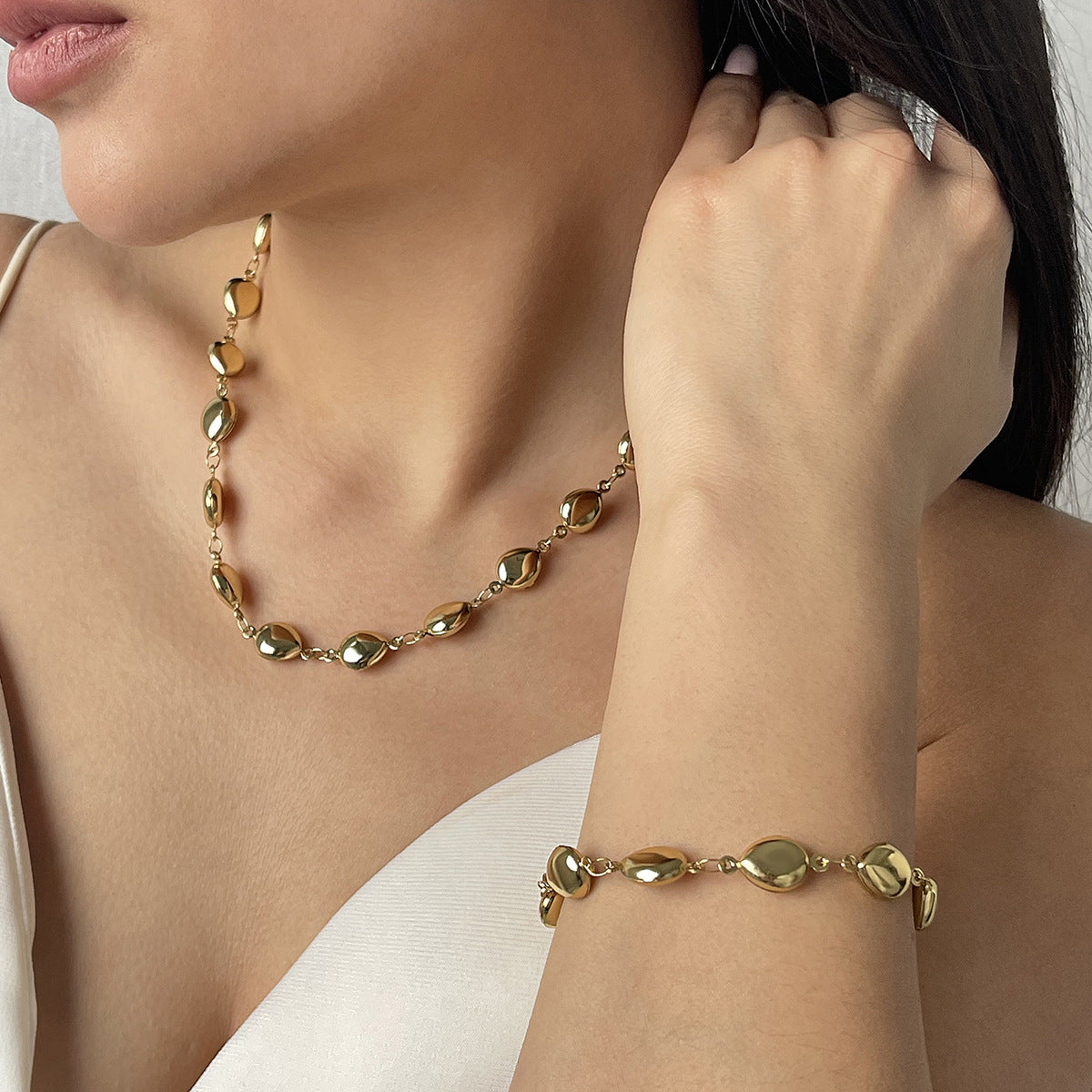 Collana da Donna Minimalista con Cuore Geometrico, Croce, Stella, in Acciaio Inox Placcato Oro 18K