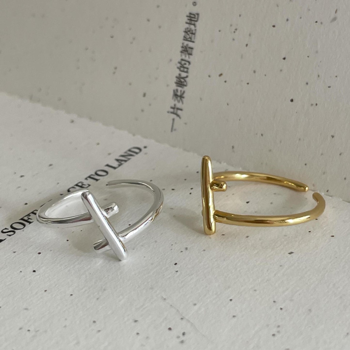 Anillo abierto geométrico minimalista de plata de ley 925 para mujer