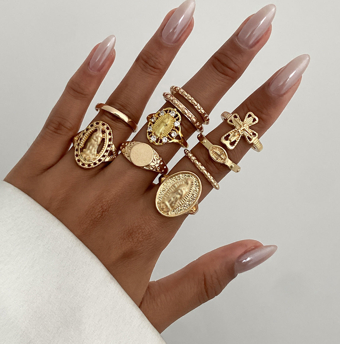 Luxury Rhinestone Inlaid Geometric Cross Zinc Alloy Ring Set for Women