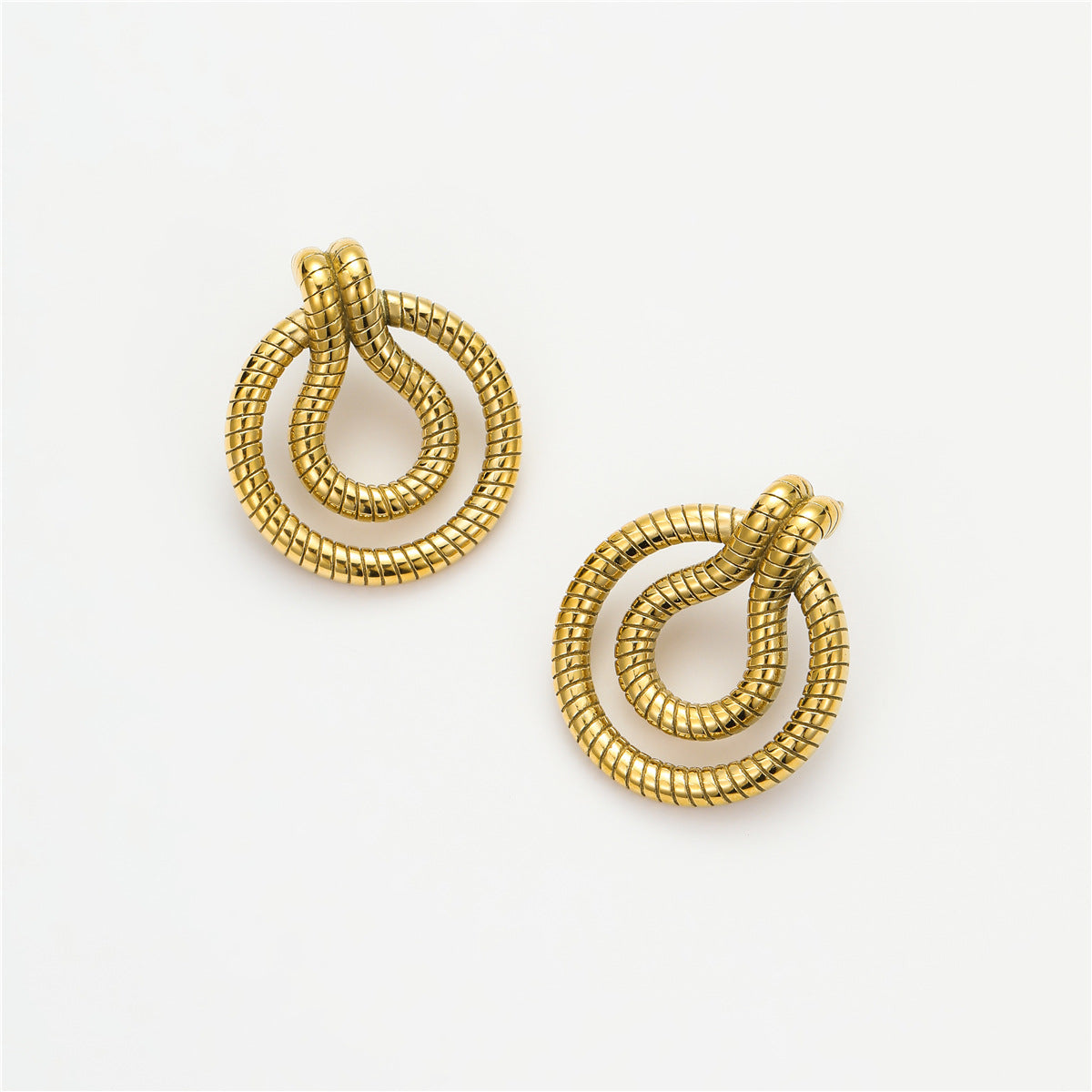 Orecchini a Perno da Donna Vintage in Acciaio Inossidabile con Fascia Intrecciata e Placcatura Sottovuoto in Oro 18K