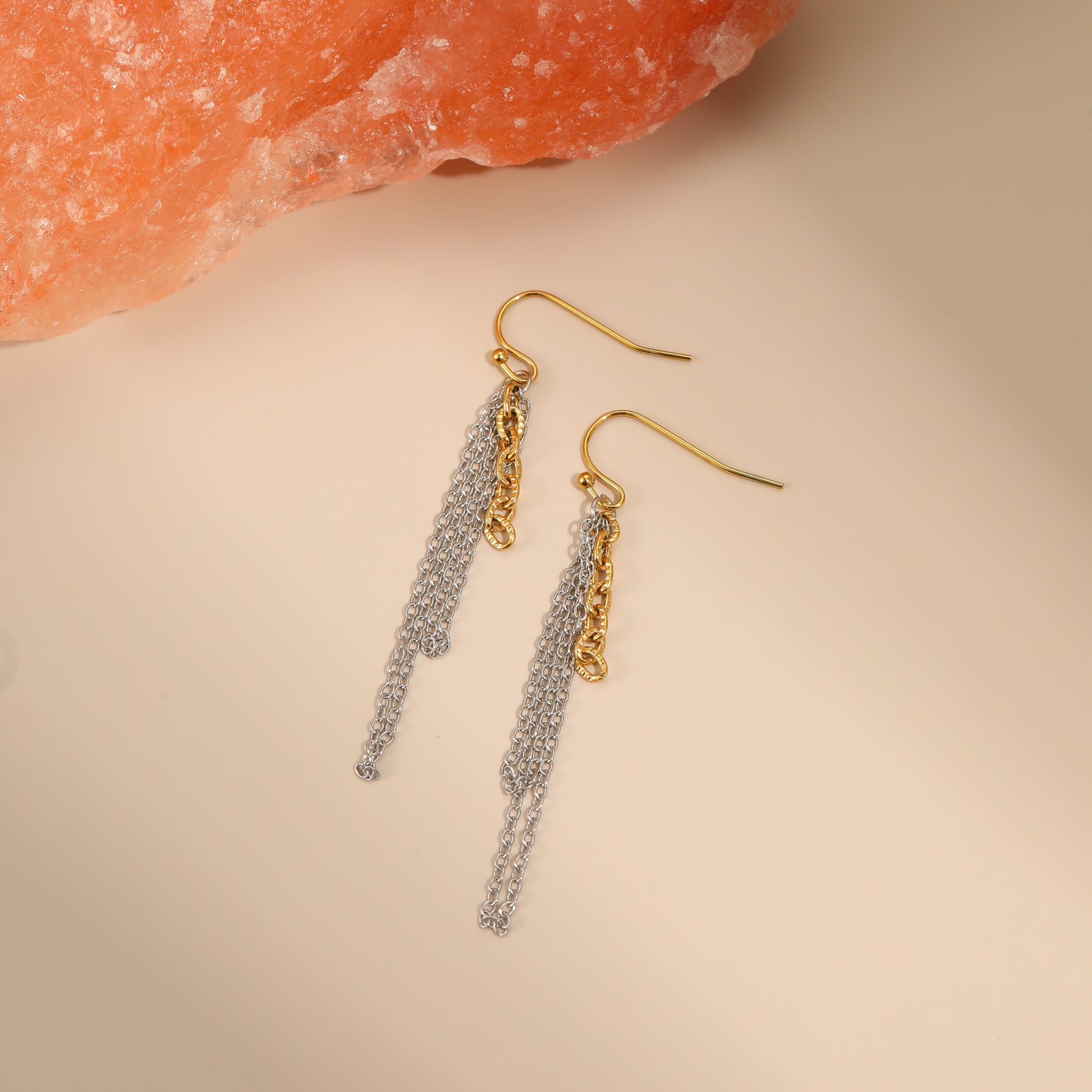 Collana geometrica alla moda in acciaio inossidabile con finitura placcata per donna
