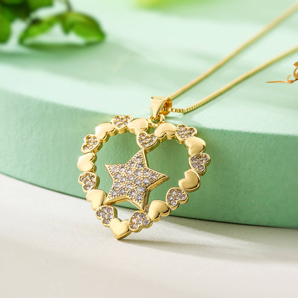 Collana da Donna Minimalista con Ciondolo a Stella a Cinque Punte e Cuore in Rame Placcato Oro Vero con Intarsi in Zirconi