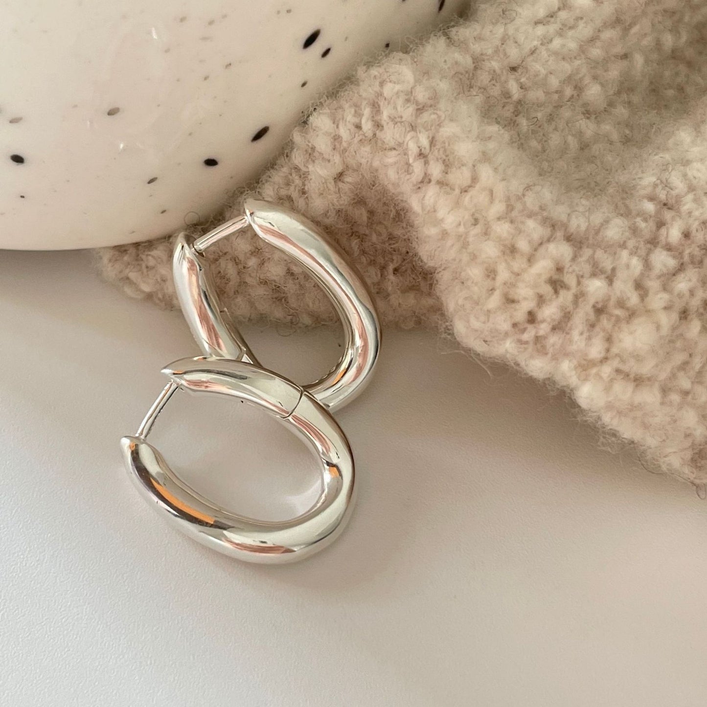 Minimalist Arc-Shaped 925 Sterling Silver Stud Earrings with Micro-Pave Setting