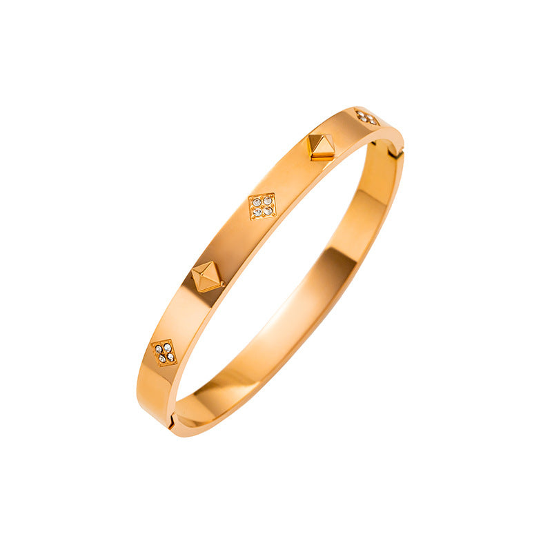 Bracciale da donna minimalista a forma di trifoglio in acciaio inossidabile con intarsio in strass e chiusura in acciaio al titanio placcato